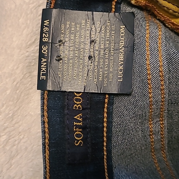 Lucky Sofia Boot jeans - Picture 12 of 14